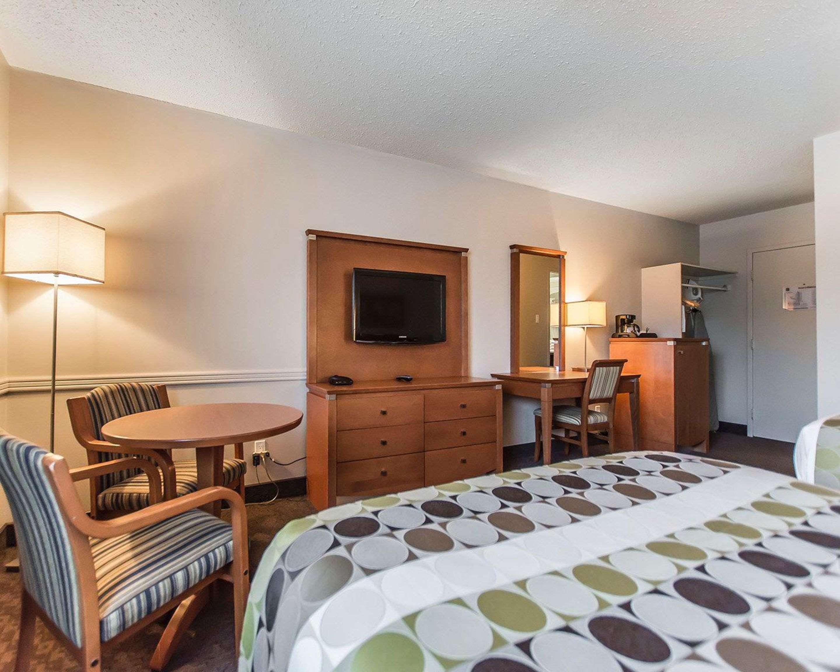 Quality Inn Rouyn-Noranda Luaran gambar