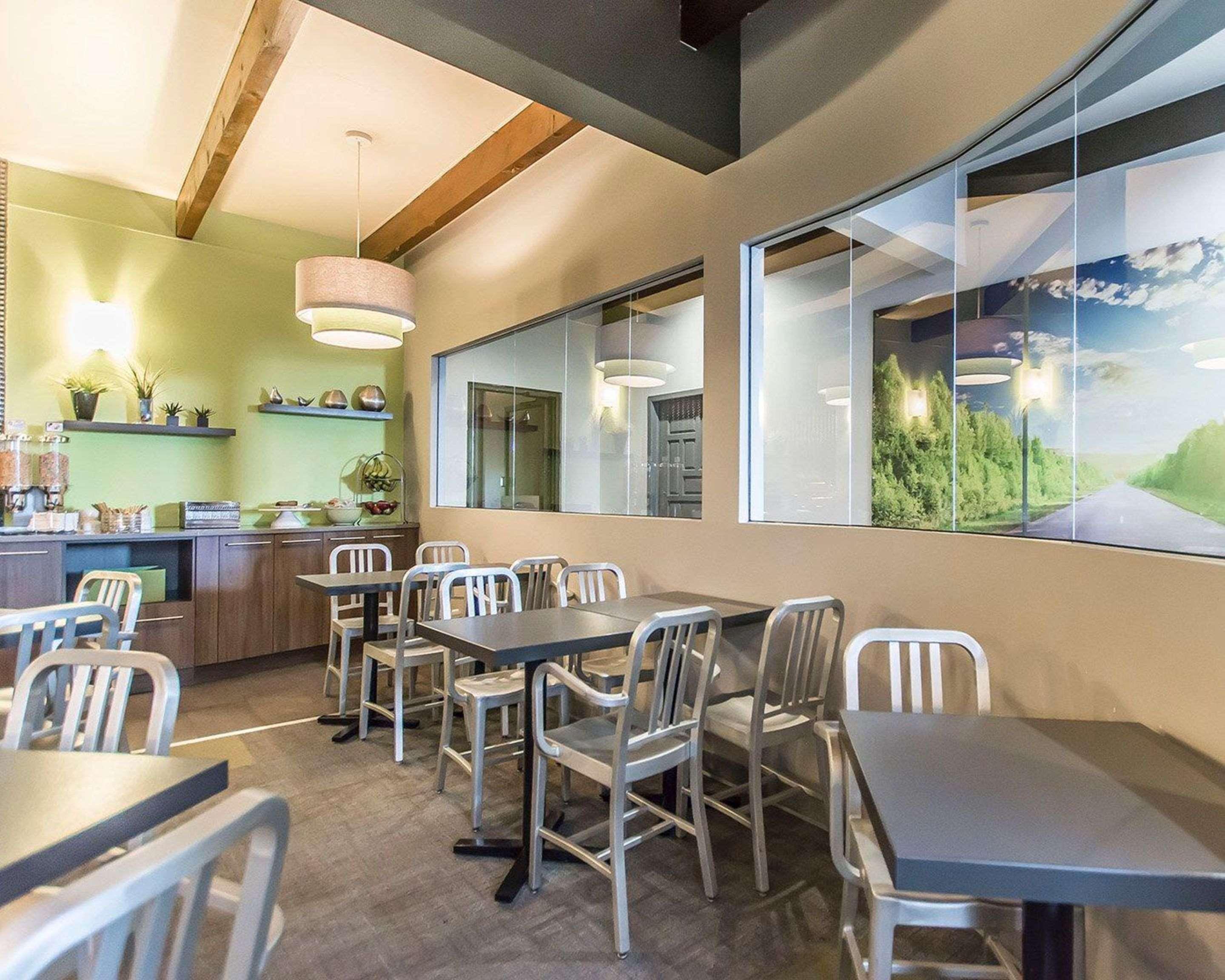 Quality Inn Rouyn-Noranda Luaran gambar