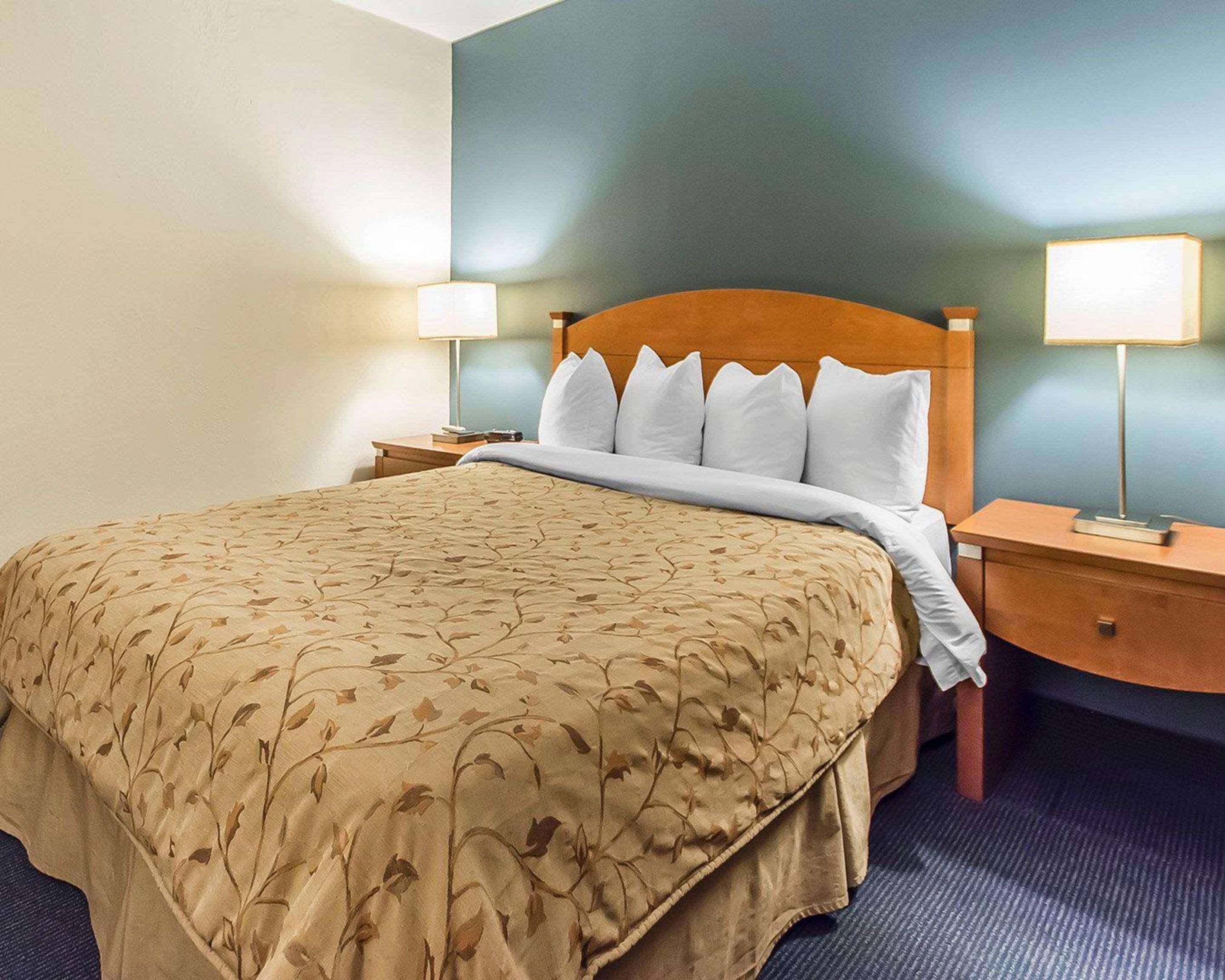 Quality Inn Rouyn-Noranda Luaran gambar